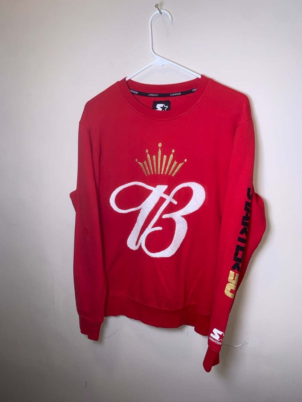 Starter x Budweiser Men's Embroidered Crown Logo Pullover Crewneck Sweatshirt